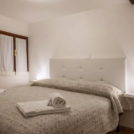 Magic View - 2 Bedroom Terrace With San Marco Campanile-2